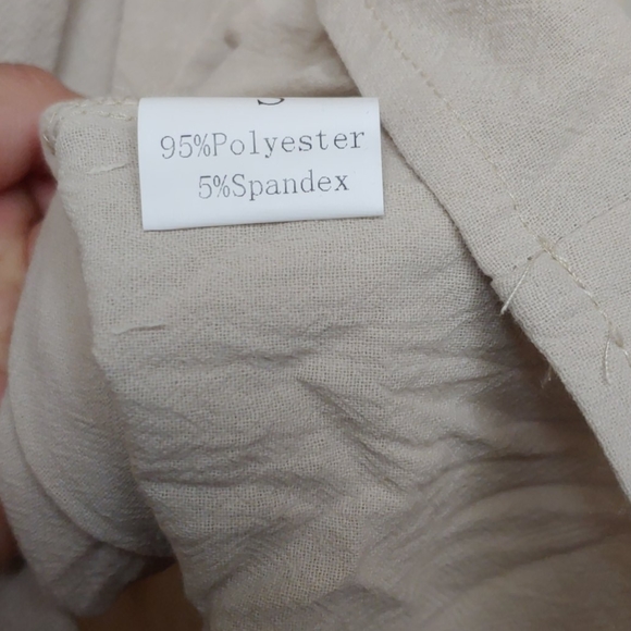 Bohemian Ruffled sleeve Vneck dress - Picture 5 of 5